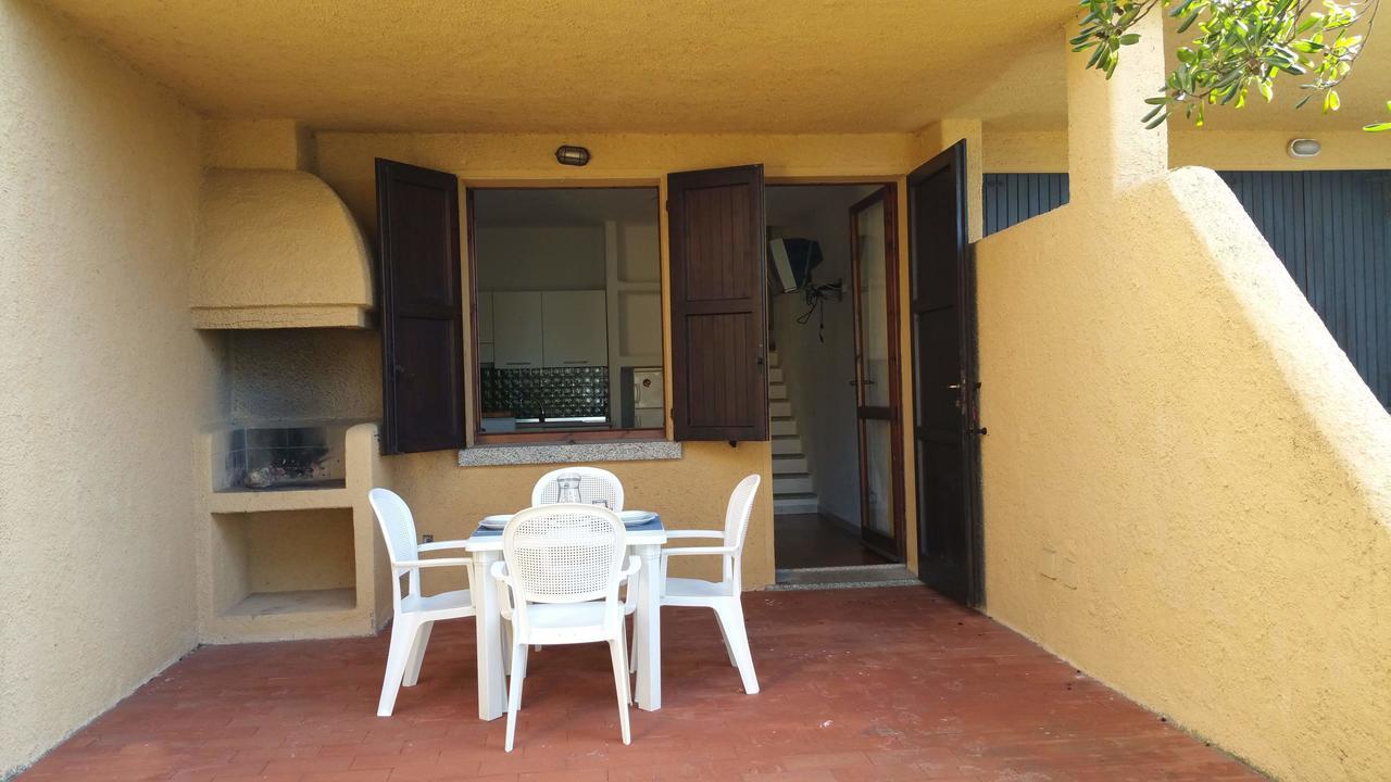 Residence Frontemare Santa Teresa Gallura Eksteriør bilde